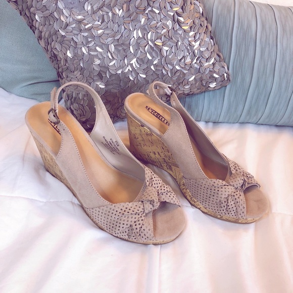 Seychelles Shoes - Tan Seychelles sling back cork wedges 8 1/2